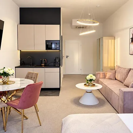 K&s 1 Apartment *